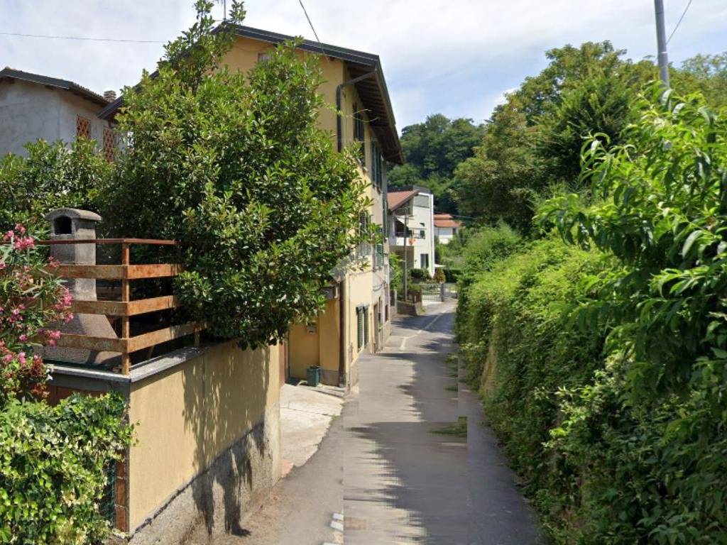Casa indipendente a Como in Via Valbasca, 1 - Foto 4