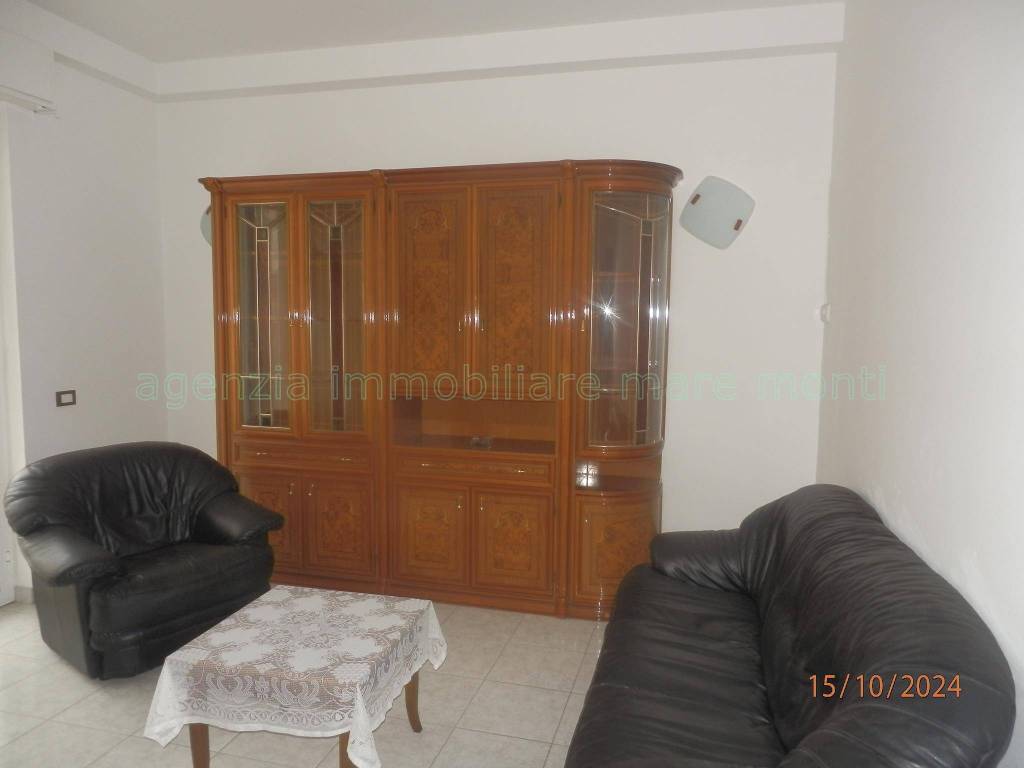 Appartamento a Loano in Via Giosuè Carducci - Foto 3
