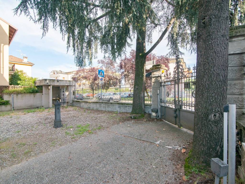 Appartamento a Lodi in Via Giovanni Gandini, 20 - Foto 4