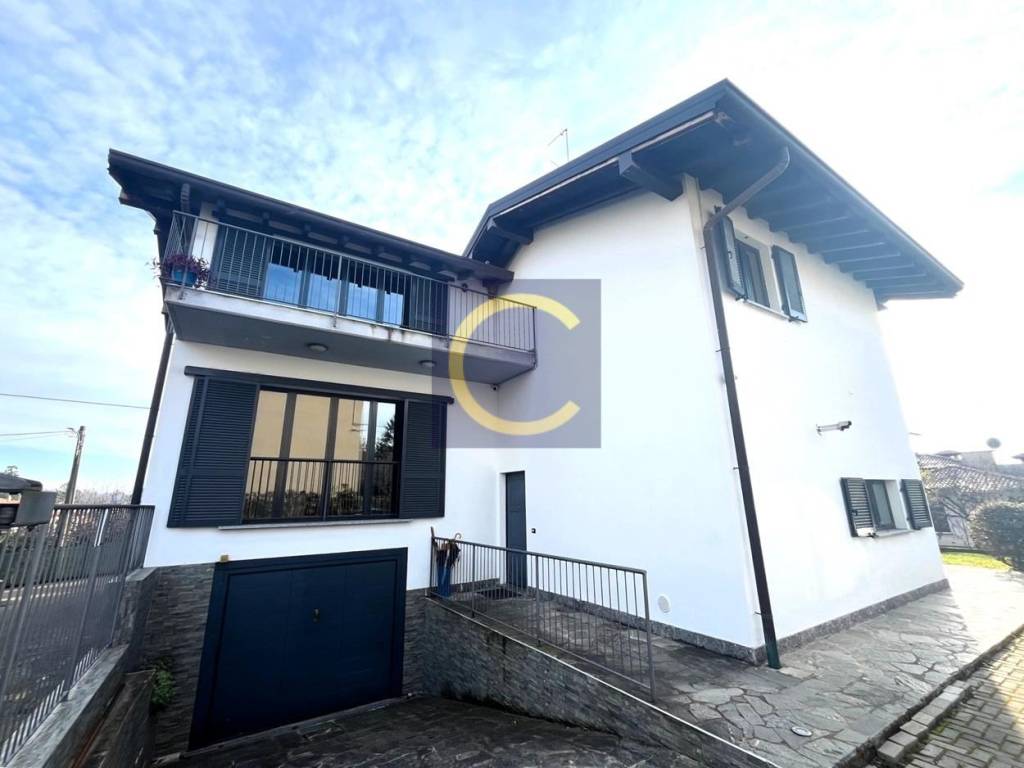 Villa a Cadorago in Via Arturo Toscanini - Foto 3