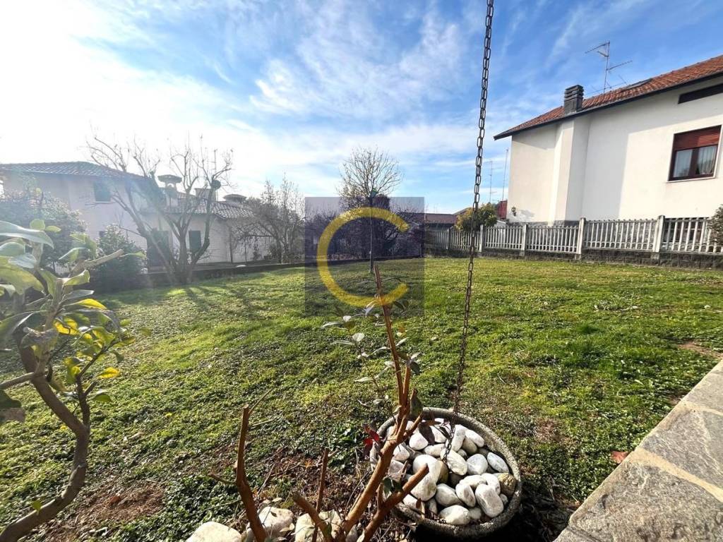 Villa a Cadorago in Via Arturo Toscanini - Foto 5