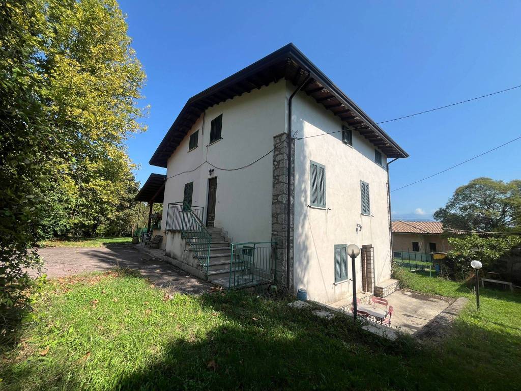 Villa a Morolo in Via del Farneto - Foto 2