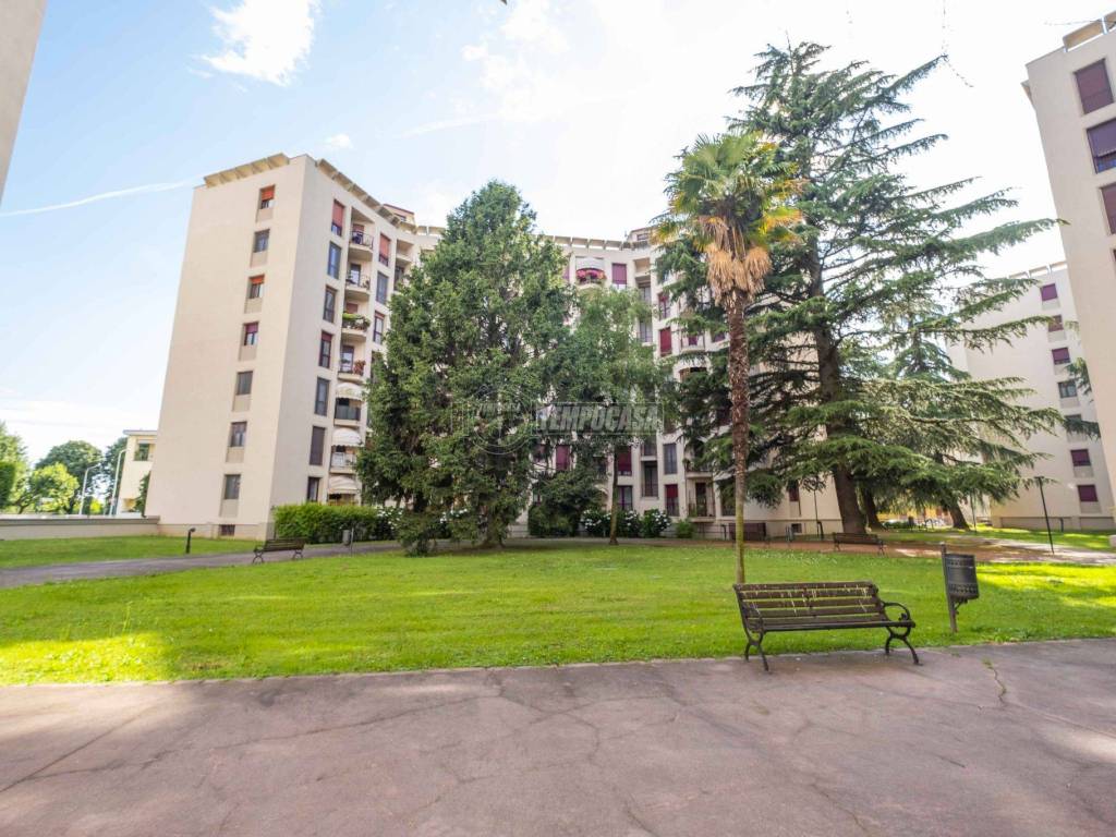 Appartamento a Novara in Via Zara - Foto 2