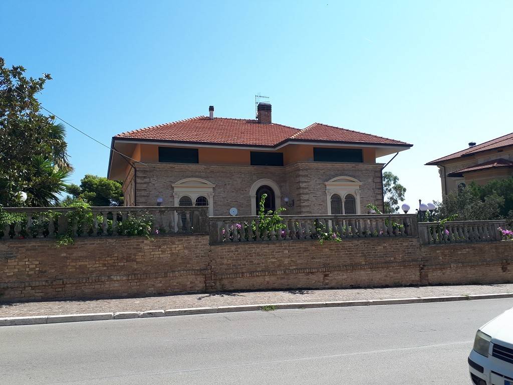 Villa a Giulianova in Viale dello Splendore - Foto 4