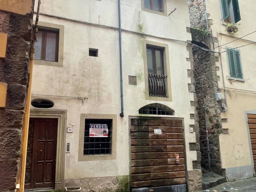 Casa indipendente a Pescia in Piazza del Pesce - Foto 5