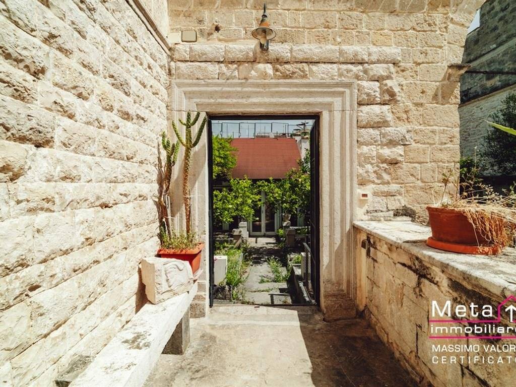 Palazzo / stabile a Trani in via leopardi - Foto 2