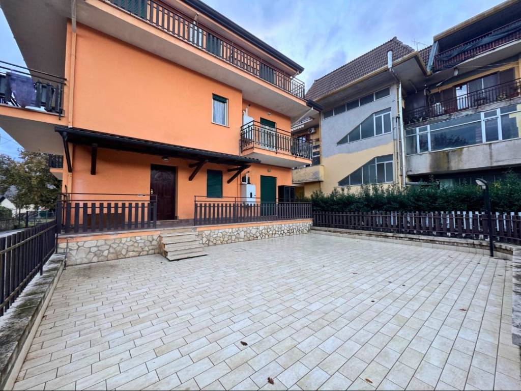 Appartamento a Ceccano in Via per Frosinone, 73 - Foto 3