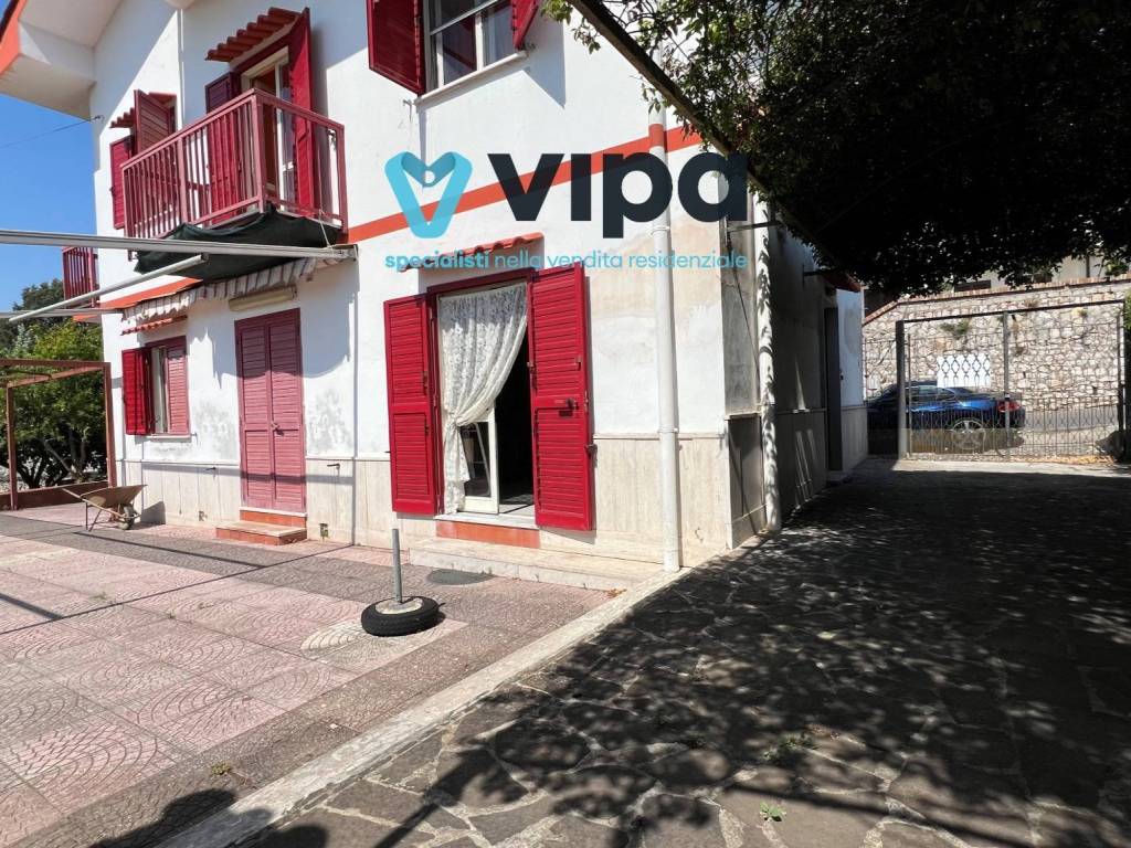 Villa a Minturno in Via Pizzo Balordo, 4 - Foto 5