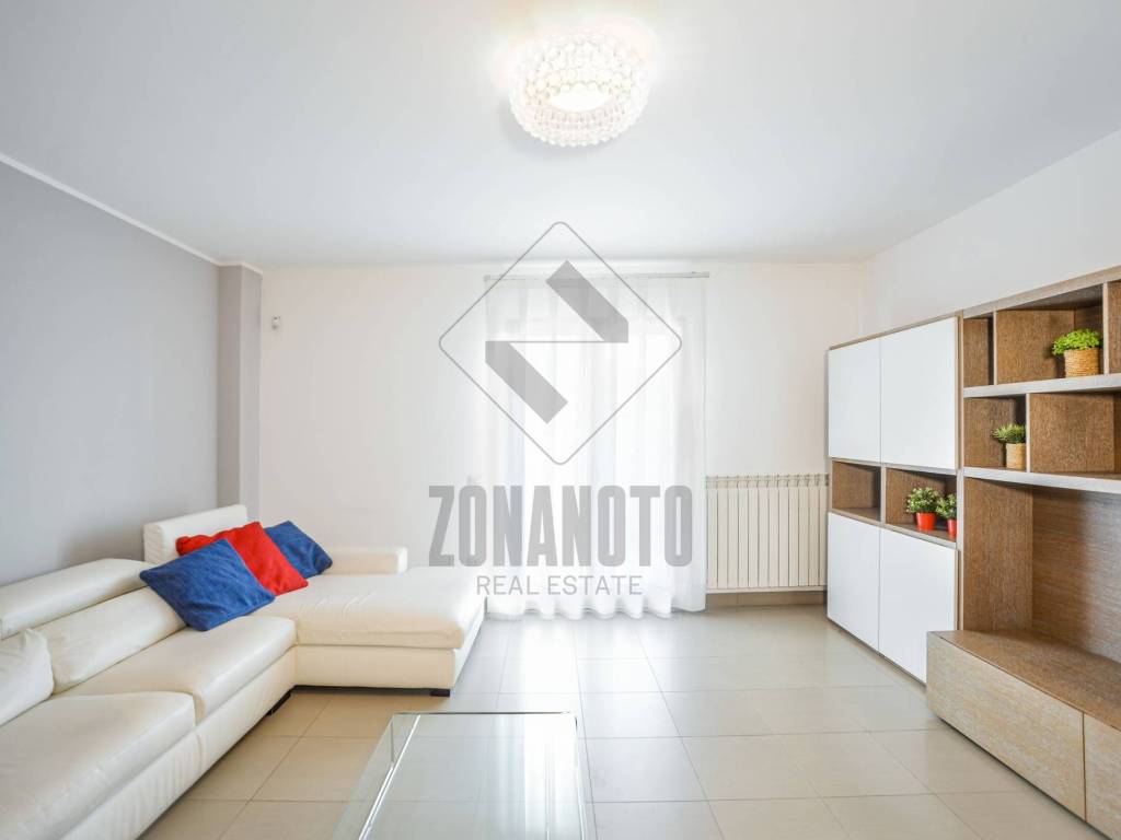 Appartamento a Noto in Via Giandomenico Romagnosi, 42 - Foto 4
