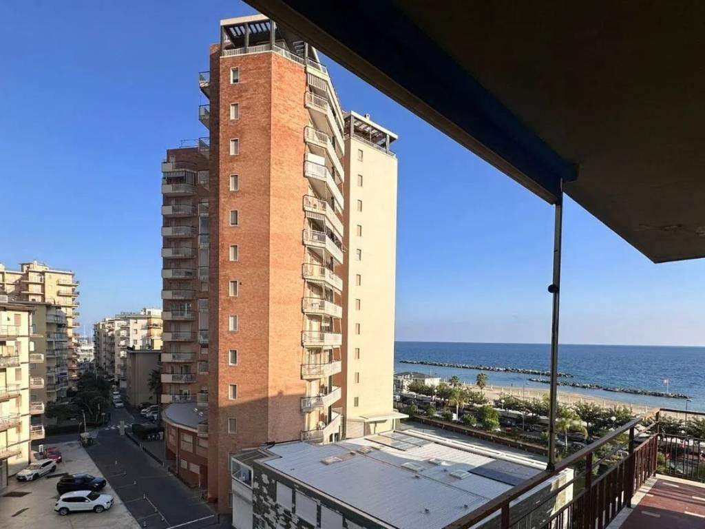 Appartamento a Taggia in Via N.Sauro - Foto 3