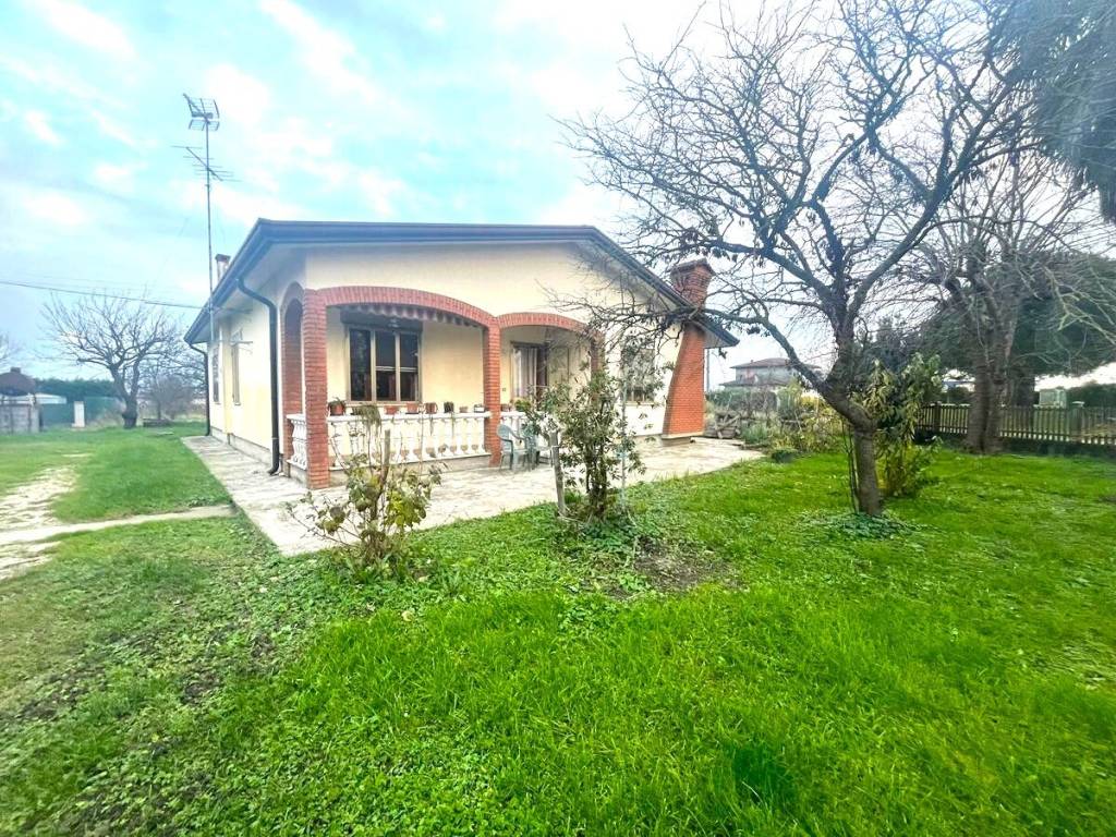 Villa a Corbola in Via Lazzara - Foto 2