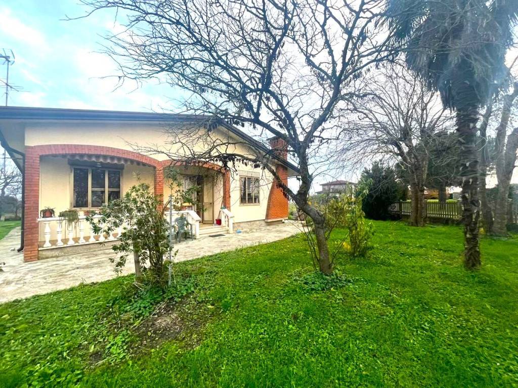 Villa a Corbola in Via Lazzara - Foto 3