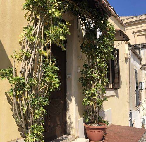 Appartamento a Noto in Via Rocco Pirri 14 - Foto 2