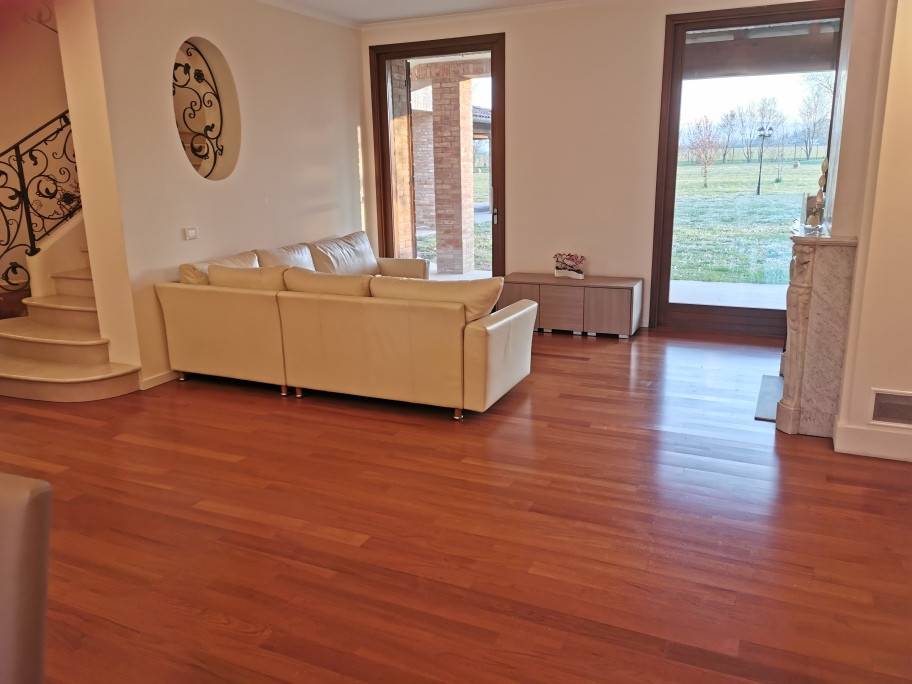 Villa a Castelnuovo rangone in Via Buzzati Traverso, 5 - Foto 3