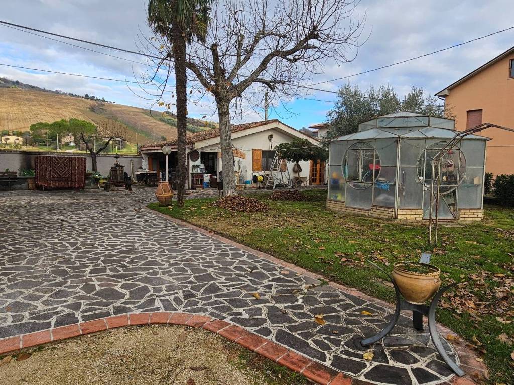 Villa a San severino marche in Località Rocchetta - Foto 3