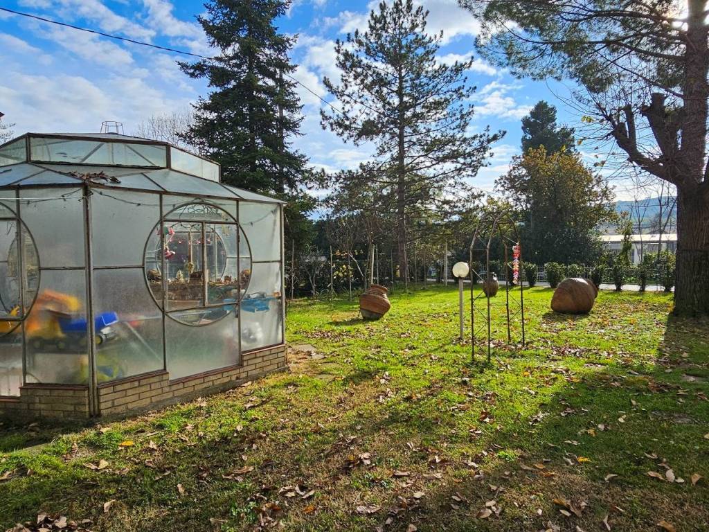 Villa a San severino marche in Località Rocchetta - Foto 4