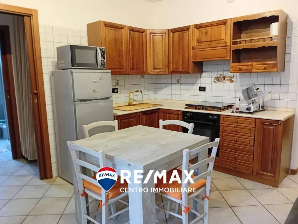 Appartamento a Carnago in Via Papa Giovanni XXIII - Foto 5