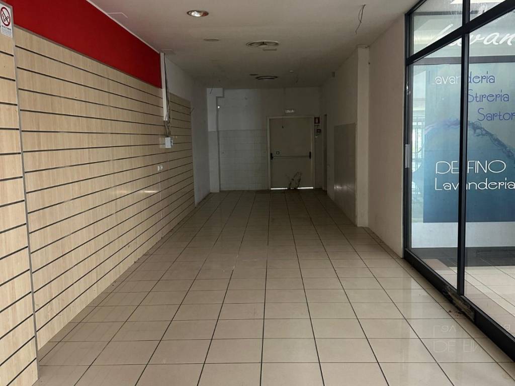 Immobile a Castelletto sopra ticino in Via Sempione - Foto 3