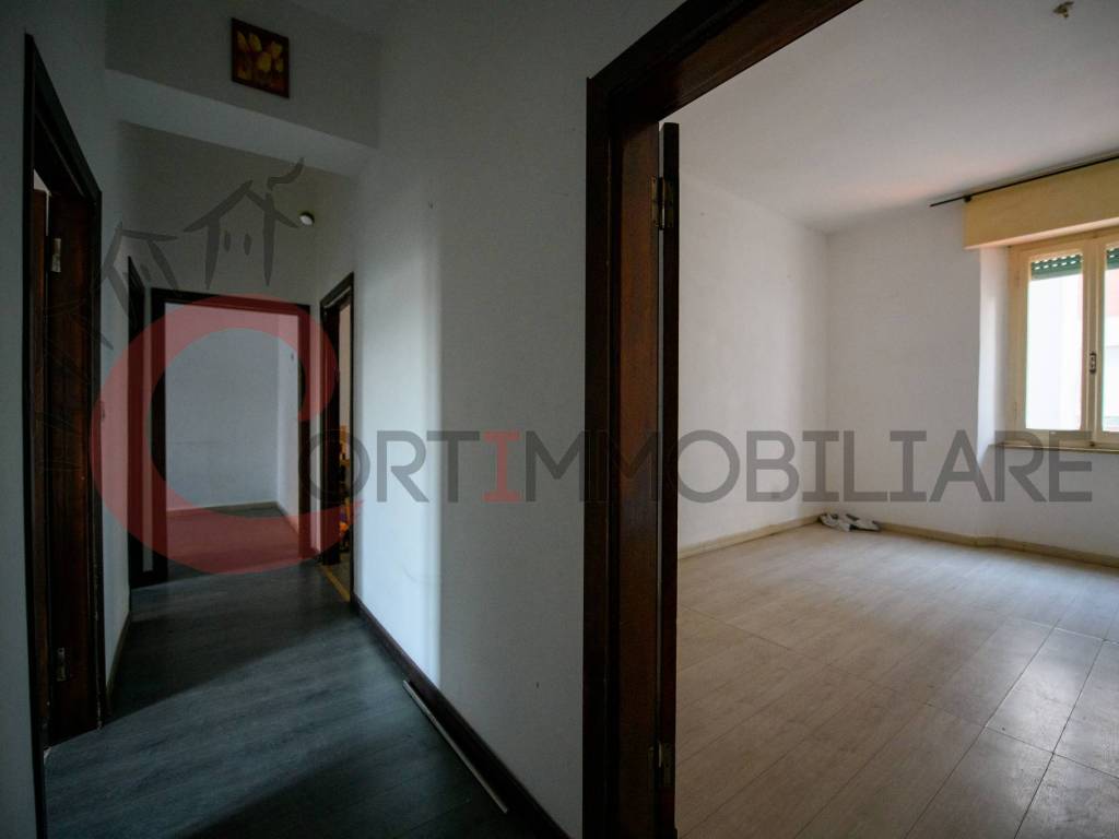 Appartamento a Follonica in Via Trento - Foto 2