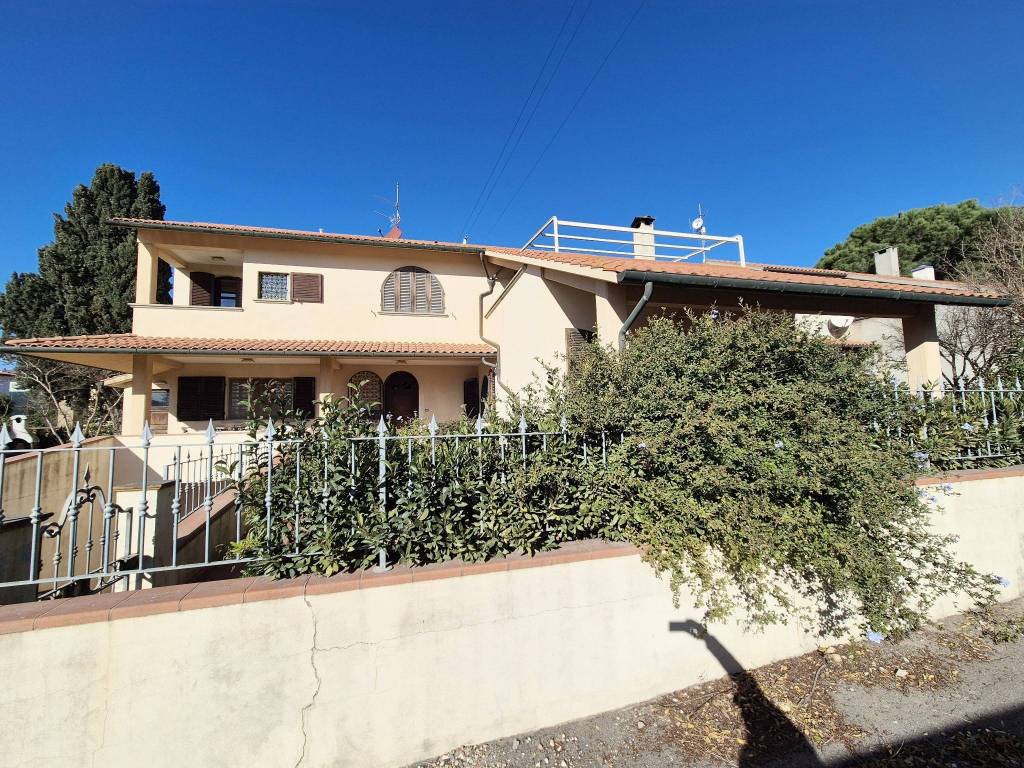 Villa a Campiglia marittima in Via della Pinetina, 5 - Foto 3