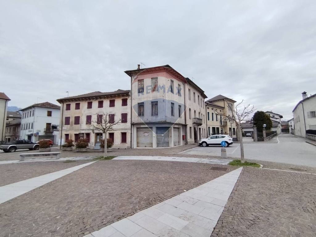 Appartamento a Borgo valbelluna in P.zza Crivellaro, 1 - Foto 2