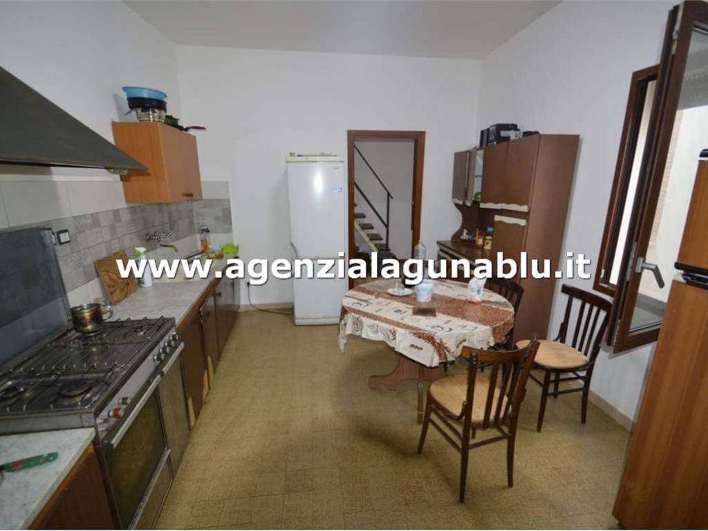 Appartamento a Mazara del vallo in Piazza Porta Palermo - Foto 5