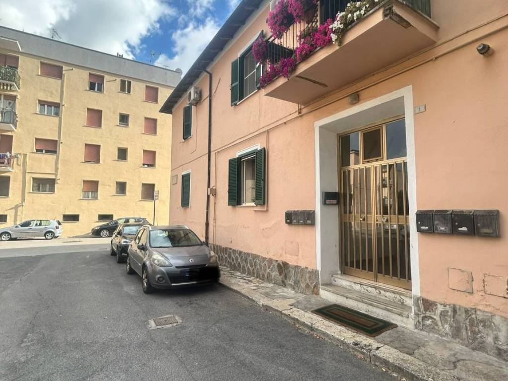 Appartamento a Cisterna di latina in Via Giacomo Puccini, 1 - Foto 2