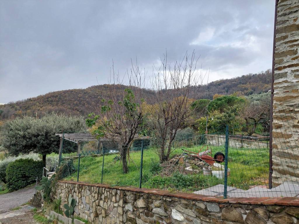 Rustico / casale a Pistoia in Via Pian di Bartolo - Foto 4