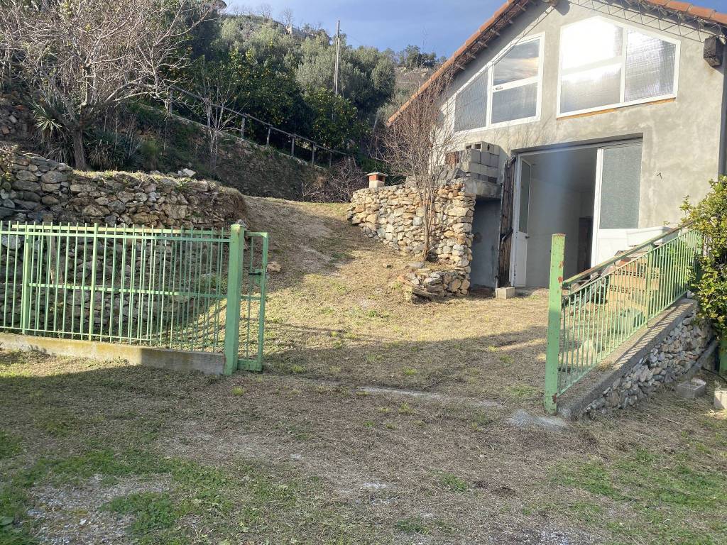 Casa indipendente a Spotorno in Vico Martegiana - Foto 2