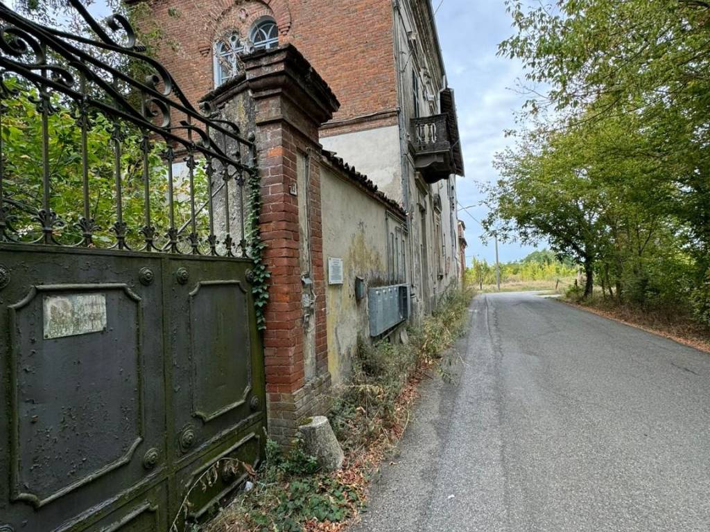 Villa a Oviglio in Via Guglielmo Marconi - Foto 3