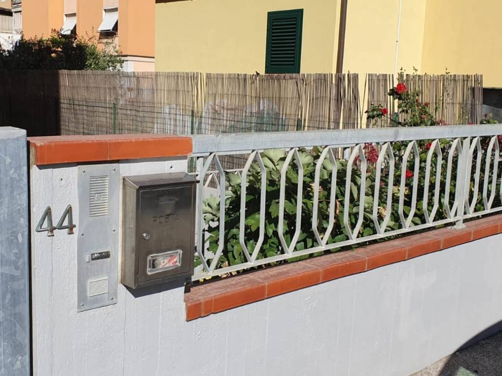 Appartamento a Follonica in Via Piemonte, 44 - Foto 2
