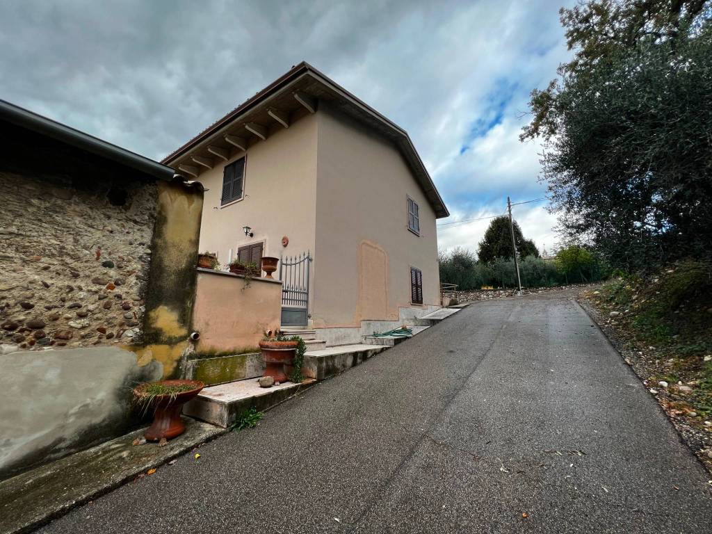 Attico / mansarda a Bardolino in Località Carlotte - Foto 2