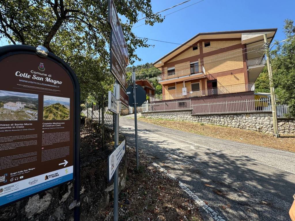 Villa a Colle san magno in Via Lago - Foto 4