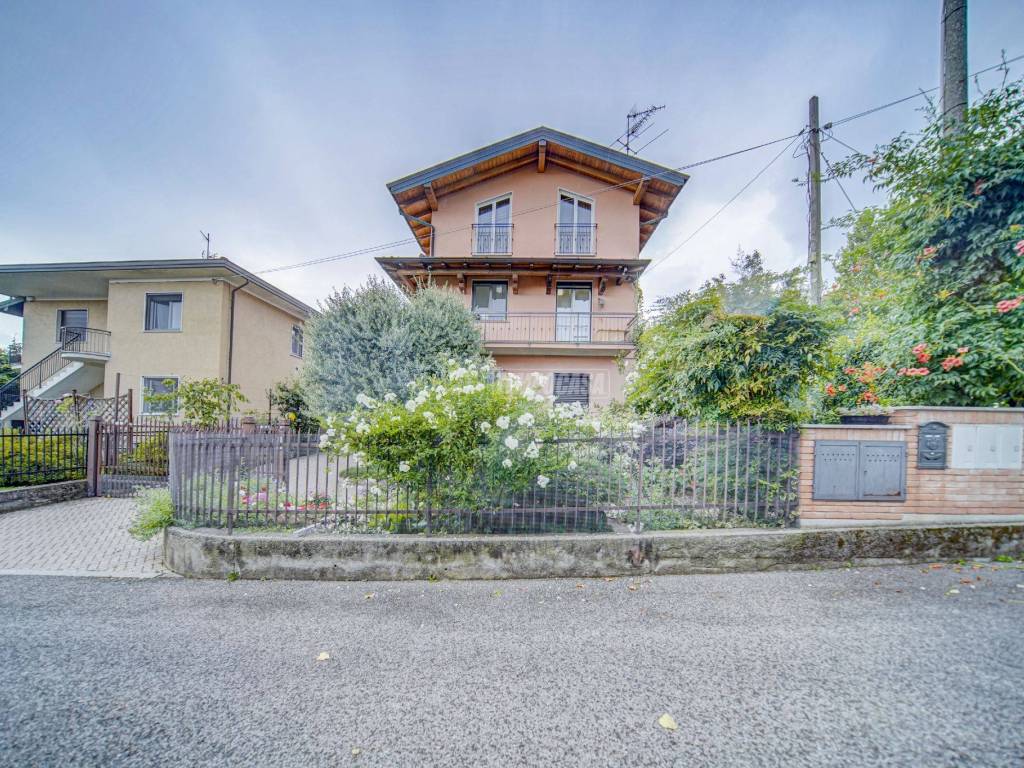 Villa a Ternate in Via Monte Rosa - Foto 3