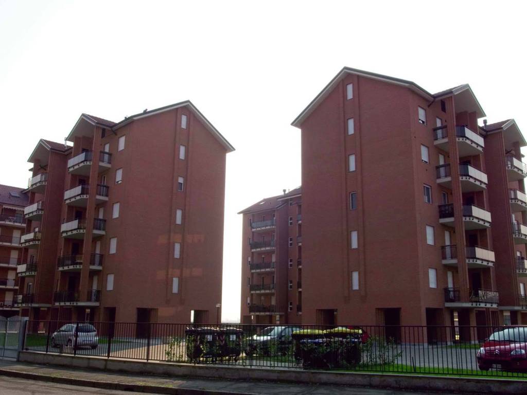 Appartamento a Alessandria in Via Vittorio Moccagatta, 4 - Foto 2