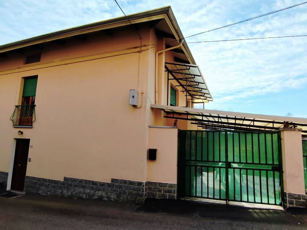 Casa indipendente a Valdilana in Frazione Oro - Foto 4