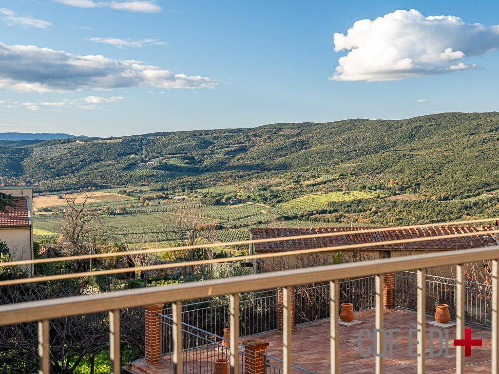 Appartamento a Massa marittima in Via Norma Parenti - Foto 2