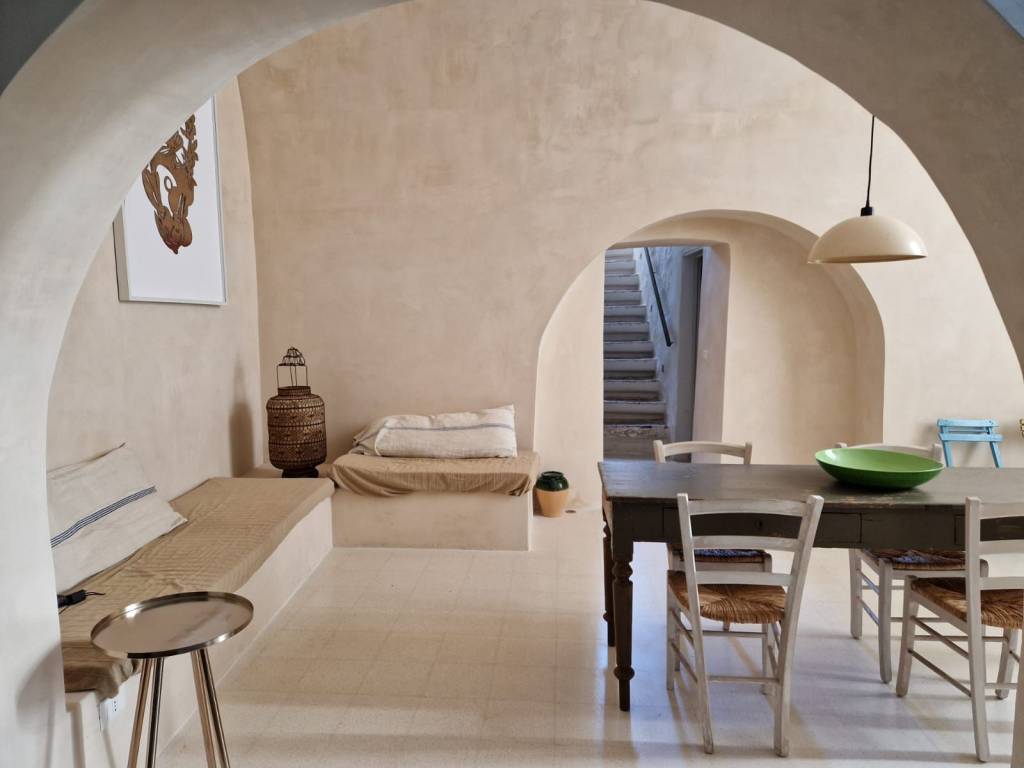 Casa indipendente a Parabita in Via Umberto Biancamano, 12 - Foto 5