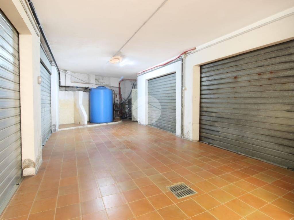 Box / garage a San benedetto del tronto in Via Guido Sgattoni, 1 - Foto 5
