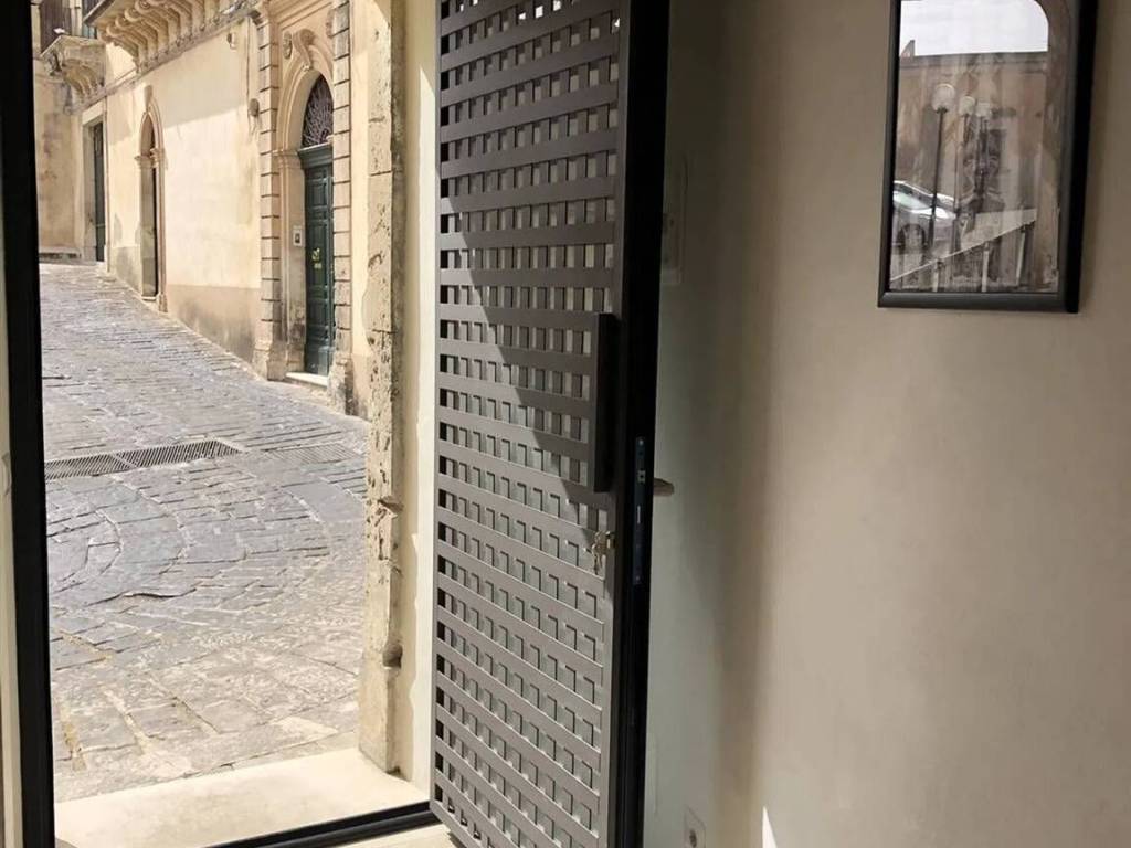 Appartamento a Noto in Via Mariannina Coffa, 29 - Foto 4