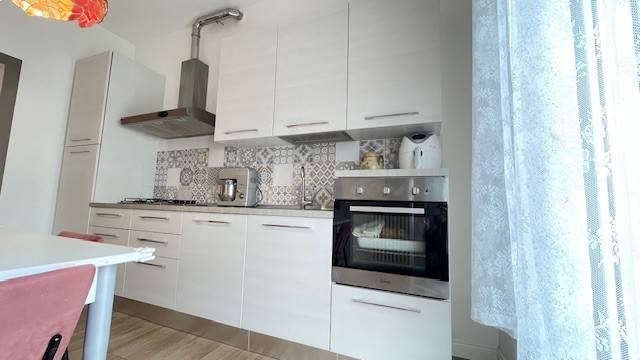 Appartamento a Riccione in Viale Secchia - Foto 5