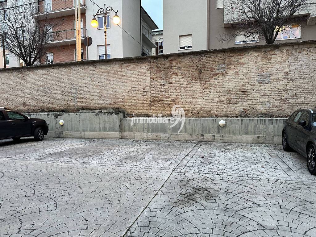 Appartamento a L'aquila in Viale Luigi Rendina - Foto 5