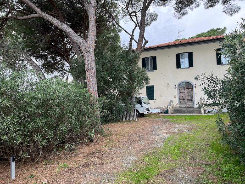 Rustico / casale a Cecina in Strada Regionale Pisana-Livornese - Foto 2