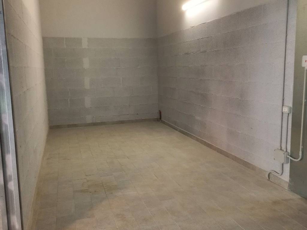 Box / garage a Siena in Via Rutilio Manetti, 2 - Foto 4