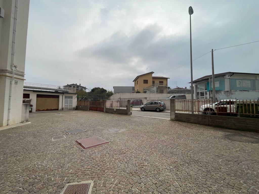 Box / garage a Udine in Viale Venezia, 494 - Foto 2