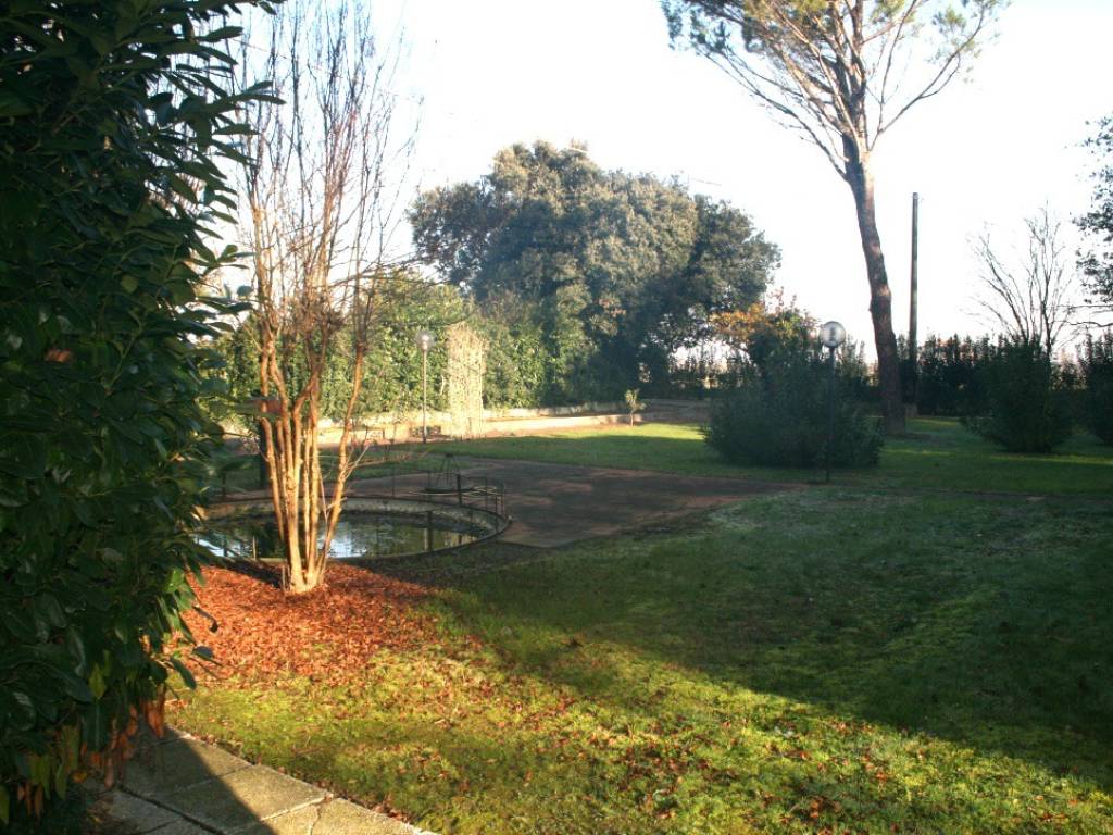 Villa a Ravenna in Via Ravegnana , 513 - Foto 3