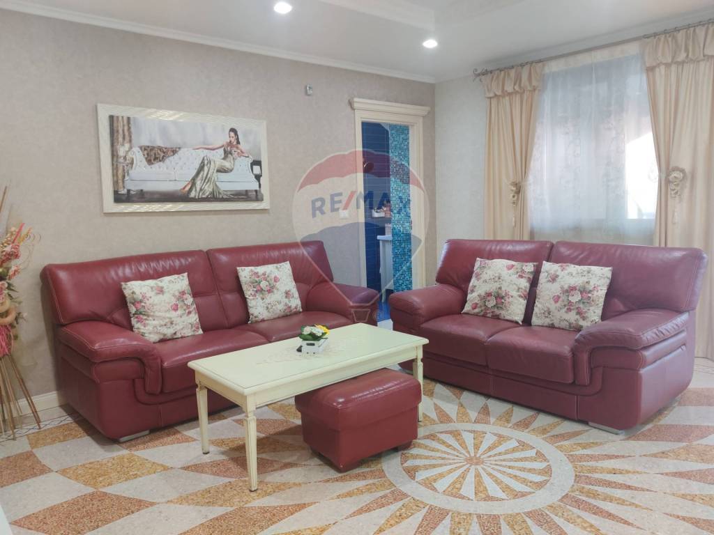 Casa indipendente a Manfredonia in Via Nunzio Casalino - Foto 3