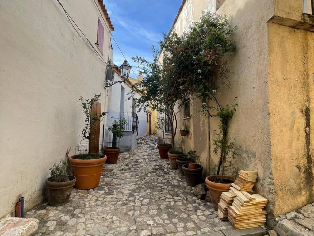 Appartamento a Posada in Via Eleonora d'Arborea - Foto 3