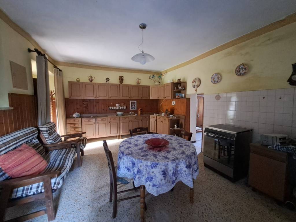 Casa indipendente a Amelia in Via Rimembranze - Foto 2
