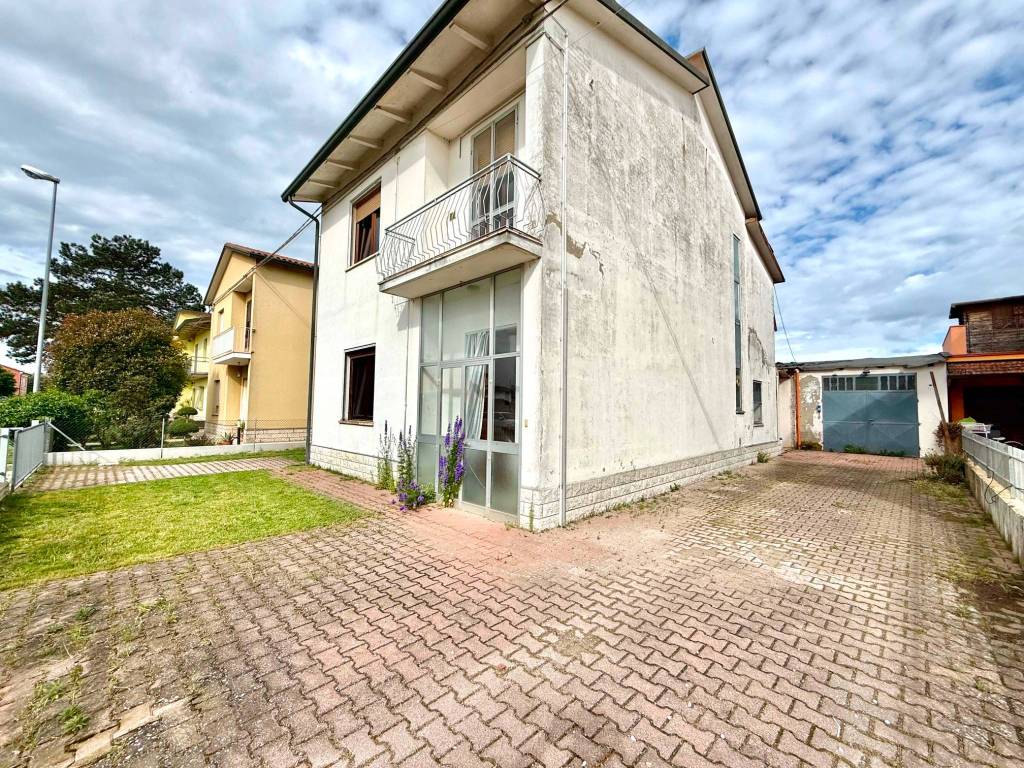 Villa a Alfonsine in Via Valeria, 52 - Foto 5